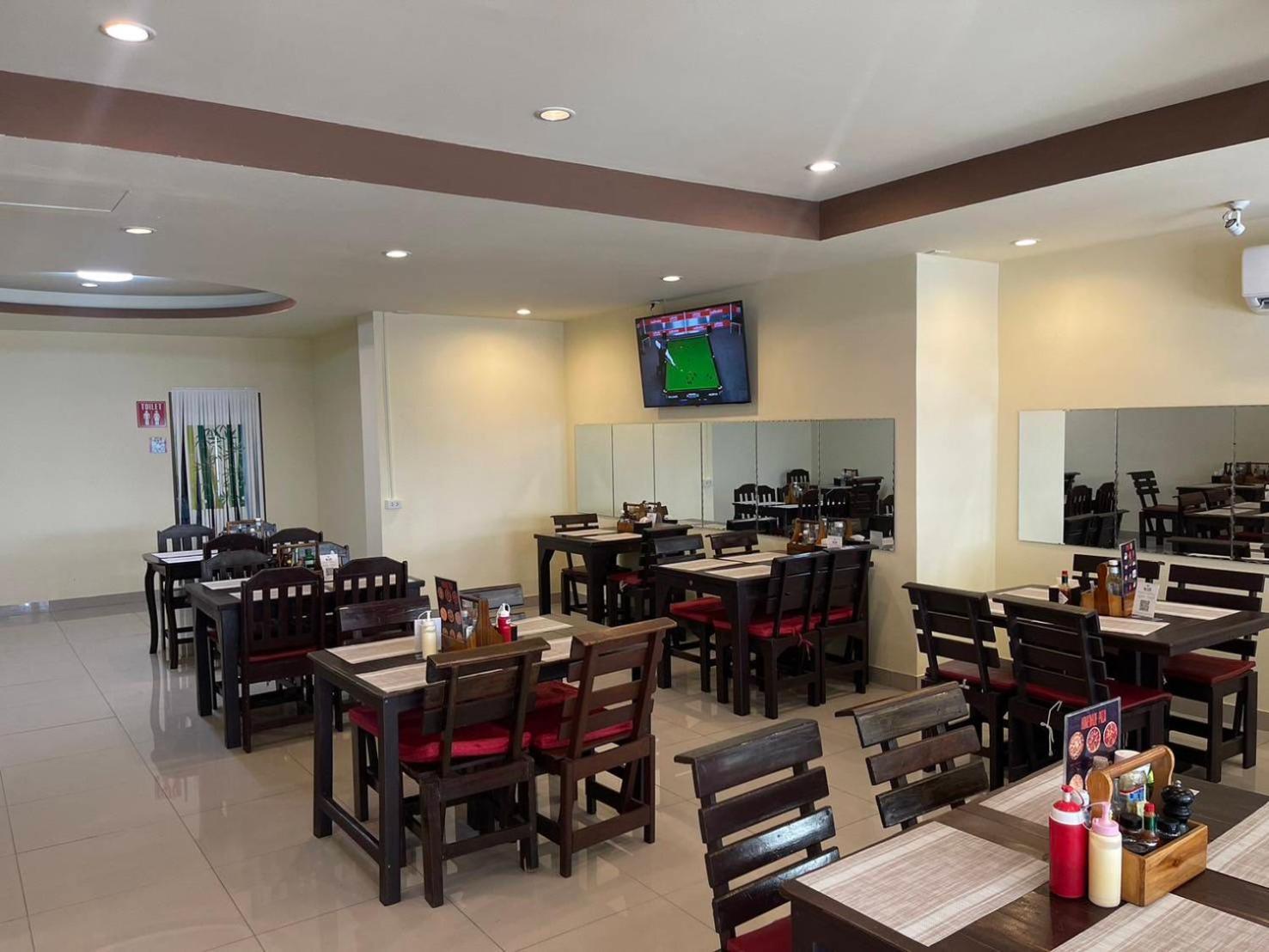 Malee Guesthouse And Restaurant Pattaya Zewnętrze zdjęcie