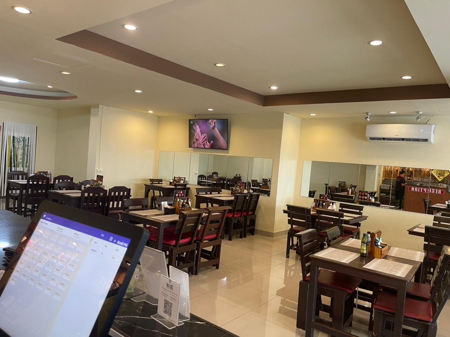 Malee Guesthouse And Restaurant Pattaya Zewnętrze zdjęcie