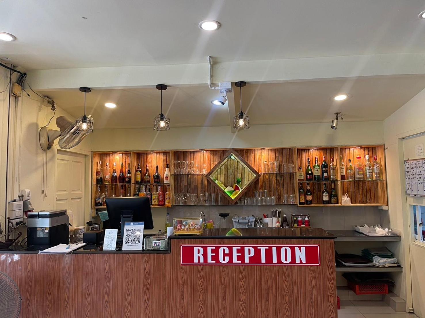 Malee Guesthouse And Restaurant Pattaya Zewnętrze zdjęcie